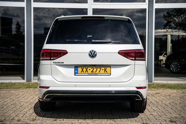 Volkswagen TOURAN 1.5 TSi 150pk Highline Business R 7p | Keyless | Full LED | Camera | Stoelverwarming