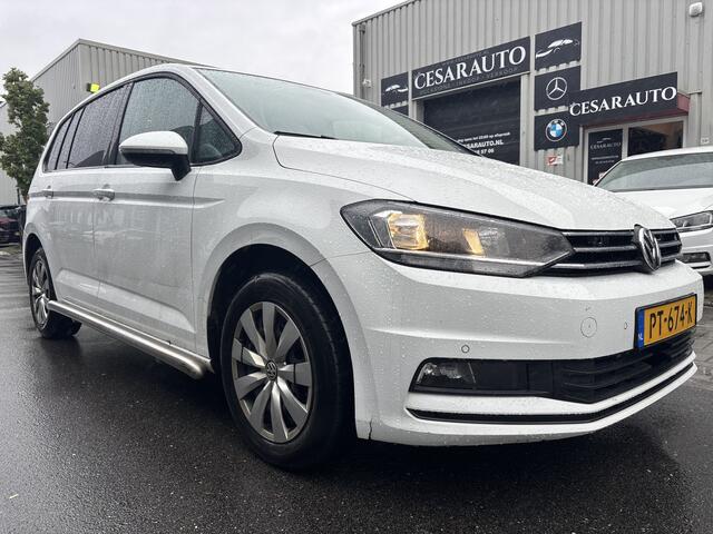 Volkswagen TOURAN 2.0 TDI SCR DEALER ONDERONDERHOUDEN