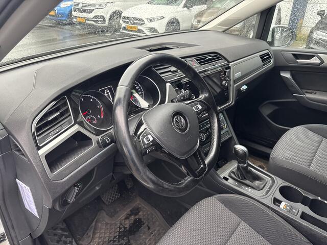 Volkswagen TOURAN 2.0 TDI SCR DEALER ONDERONDERHOUDEN