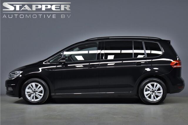 Volkswagen TOURAN 1.5 TSI 150pk Automaat Comfortline Business 7-Pers 1e Eig. Dealer OH Pano/Camera/Keyless/Virtual/Navi/Led/Pdc