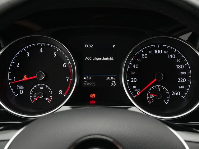 Volkswagen TOURAN 7 persoons 1.4 TSI 150 pk Highline | Trekhaak | LED koplampen | Adaptive Cruise | Achteruitrijcamera | 17 inch