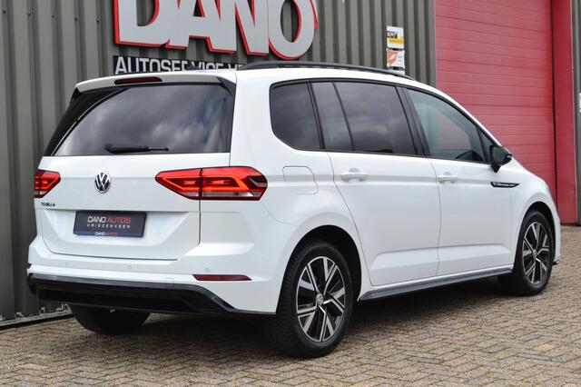 Volkswagen TOURAN 1.5 TSI DSG Highline R-Line LED/ACC/Keyless