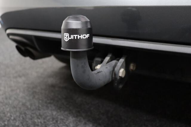 Volkswagen TOURAN 1.4 TSI Highline Business R 7p | Adaptive-cruise | Trekhaak | Parkeerhulp | Navigatie | Clima | Stoel & Stuurverwarming | Apple Carplay & Android Auto | All-season Banden