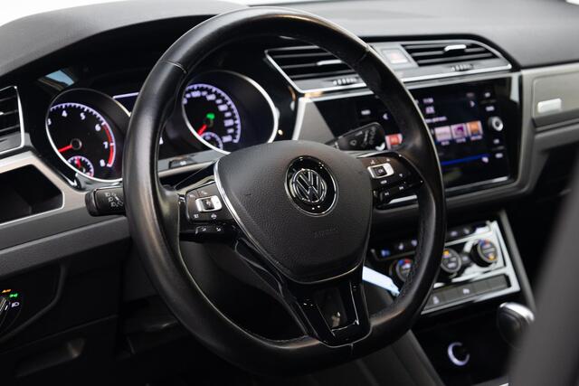 Volkswagen TOURAN 1.5 TSI Highline Business R 7p | Trekhaak |
