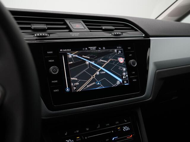 Volkswagen TOURAN 1.5 TSI 150 pk DSG Goal Edition 7 pers. | Trekhaak | IQ Light | Navigatie | Stoelverwarming | Parkeersensoren voor/achter