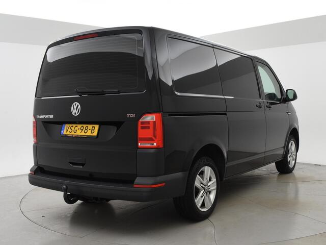 Volkswagen TRANSPORTER 2.0 TDI 204 PK DSG + LEDER / APPLE CARPLAY / 2500 KG TREKHAAK / CAMERA / STANDKACHEL