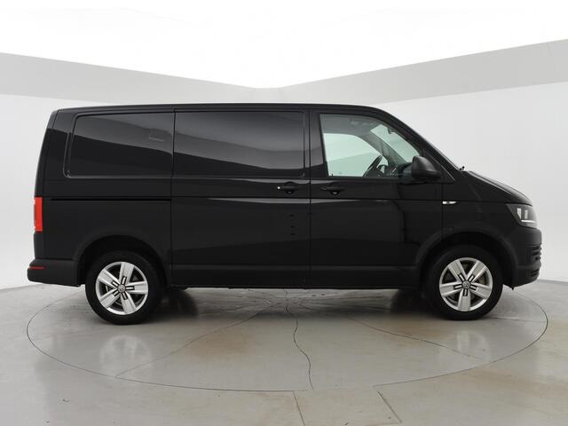 Volkswagen TRANSPORTER 2.0 TDI 204 PK DSG + LEDER / APPLE CARPLAY / 2500 KG TREKHAAK / CAMERA / STANDKACHEL