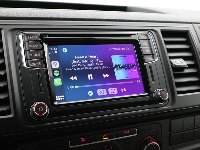 Volkswagen TRANSPORTER 2.0 TDI 204 PK DSG + LEDER / APPLE CARPLAY / 2500 KG TREKHAAK / CAMERA / STANDKACHEL