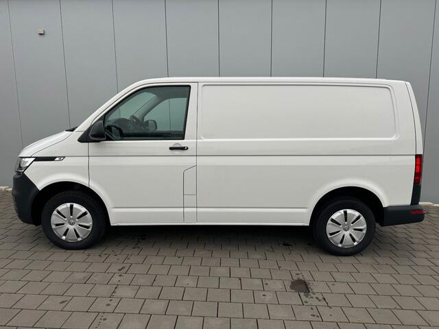 Volkswagen TRANSPORTER 2.0 TDI L1H1 T6.1 110 PK Airco Achterklep Camera Radio
