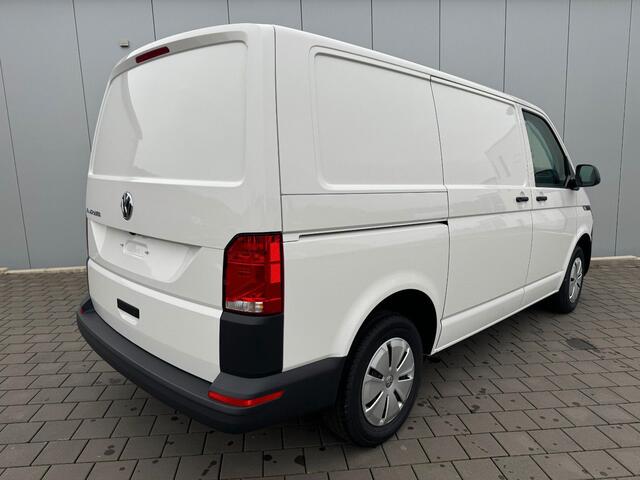 Volkswagen TRANSPORTER 2.0 TDI L1H1 T6.1 110 PK Airco Achterklep Camera Radio