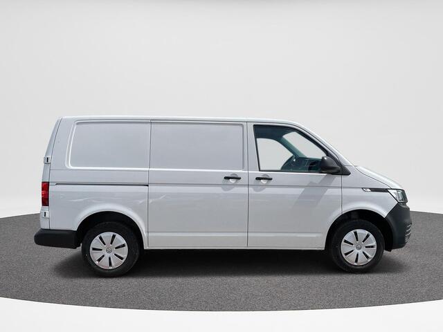 Volkswagen TRANSPORTER 2.0 TDI 110 pk L1H1 28 | Bijrijdersbank | Achterdeuren | A-Camera |