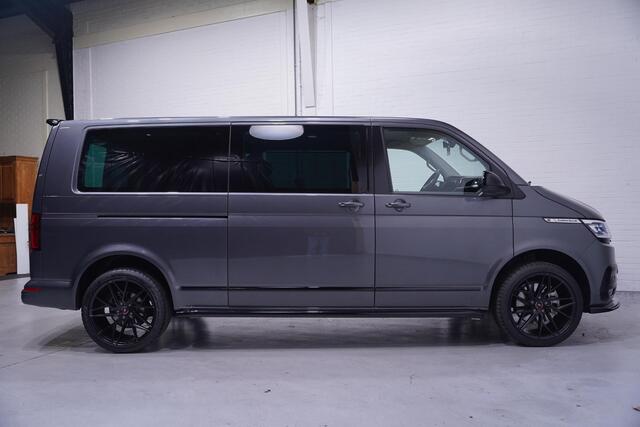 Volkswagen TRANSPORTER 2.0 TDI 204 pk DSG Aut. Highline Edition Dubbel Cabine 2x Elek. Schuifdeur, 20" LMV, Zwarte Grille, Lederen Interieur, Camera, Vol, vol, 5-Zits