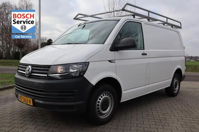 Volkswagen TRANSPORTER L1H1 26 2.0 TDI 84PK met Imperiaal,haak,airco