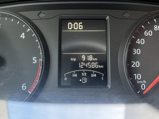 Volkswagen TRANSPORTER Kombi 8-persoons 2.0 TDI 150 pk DSG Automaat L1H1 BTW en BPM vrij Airco Cruise control Trekhaak PDC 1e eigenaar Euro 6 Combi Personenbus Passenger Groepsvervoer Taxi