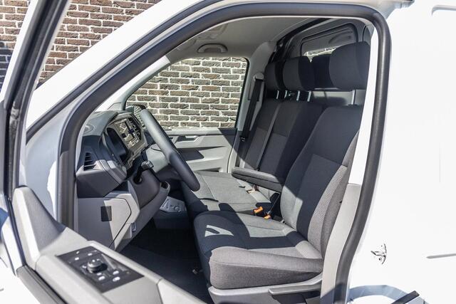 Volkswagen TRANSPORTER 6.1- 2.0 TDI L1H1 28 Comfortline 110 pk - Navi by App / Camera / Cruise
