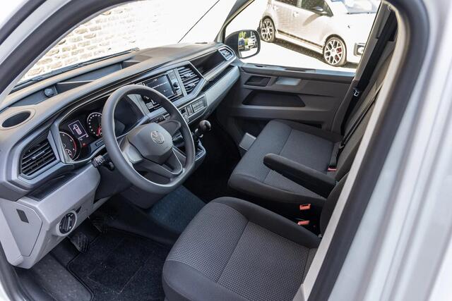 Volkswagen TRANSPORTER 6.1- 2.0 TDI L1H1 28 Comfortline 110 pk - Navi by App / Camera / Cruise