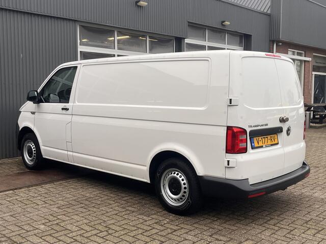 Volkswagen TRANSPORTER 2.0 TDI L2H1 Airco Cruise controle Kastinrichting Sortimo Parkeersensoren achter Telefoonvoorbereiding 2-Persoons Usb aansluiting 1e eigenaar Euro 6 Bestel