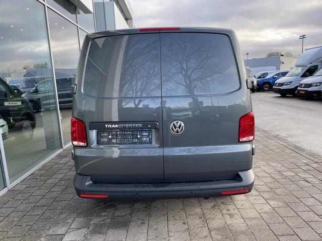 Volkswagen TRANSPORTER 2.0 TDI L2 150PK hand | app connect | pdc | cruise