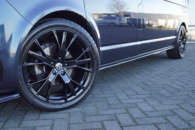 Volkswagen TRANSPORTER T6.1 Caravelle DSG 150pk Dubb. Cab. L2 /20 LM/Verlaagd/LED/Trekh
