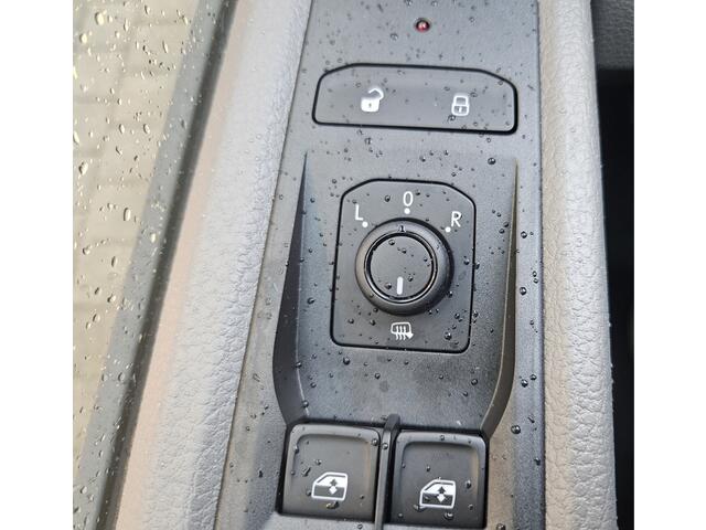 Volkswagen TRANSPORTER 2.0 TDI L2H1 150PK hand