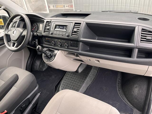 Volkswagen TRANSPORTER 2.0 TDI L1H1 Airco Cruise controle Trekhaak 2200kg Kastinrichting Omvormer Standkachel Telefoonvoorbereiding 2-Persoons 1e eigenaar Euro 6 Bpm vrij voor particulier gebruik!!