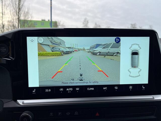 Volkswagen TRANSPORTER 2.0 TDI 150Pk Automaat L2H1 30 PanAmericana V-56-LBS| A. Camera | Navi | Trekhaak | BPM vrij |