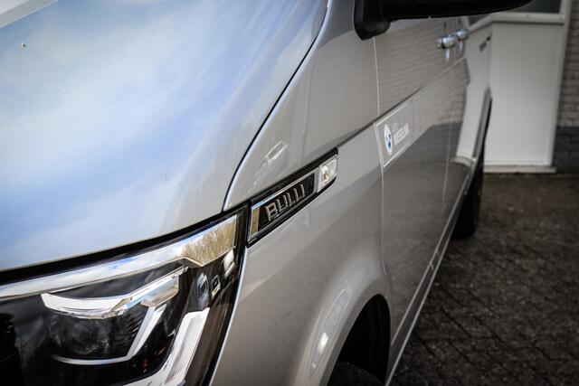 Volkswagen TRANSPORTER 2.0 TDI L2H1 32 DC Highline 150KW Caravelle