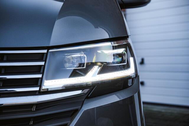 Volkswagen TRANSPORTER T6.1 CARAVELLE 2.0 TDI 150 PK DSG L2H1 DUB/CAB A-Deuren ACC | LED | Digital Cockpit | Virtual Cockpit |