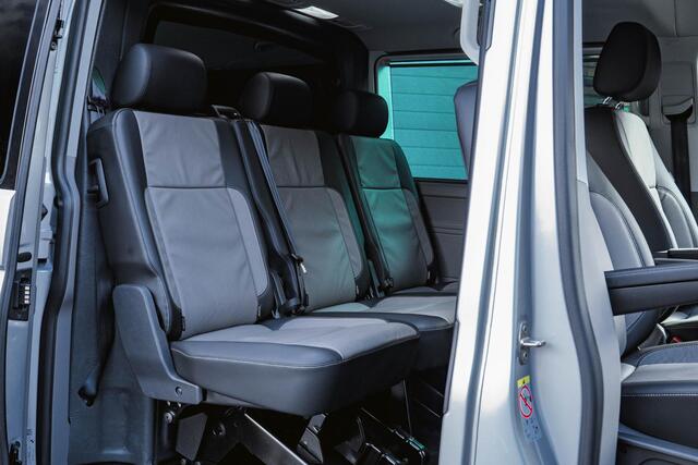 Volkswagen TRANSPORTER T6.1 Caravelle 2.0 TDI 204 PK DSG L2H1 DUB/CAB A-Deuren ACC | LED | Leder | Apple Carplay/ Android Auto | Privacy glass |