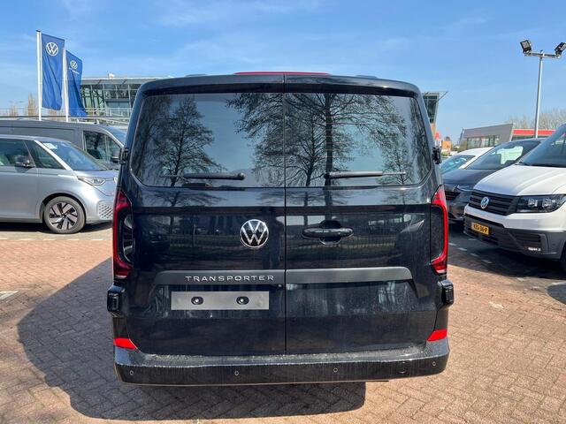 Volkswagen TRANSPORTER Bedrijfswagens Bulli 2.0 TDI 110 kW 150 pk 8 versn. Auto | BPM vrij | Exterieurpakket met bumpers, grille, spiegels en handgrepen in carrosseriekleur | Achterdeuren zonder ruit | Diefstalalarmsysteem met interieurbeveiliging, noodsirene en wegsleepbeveili