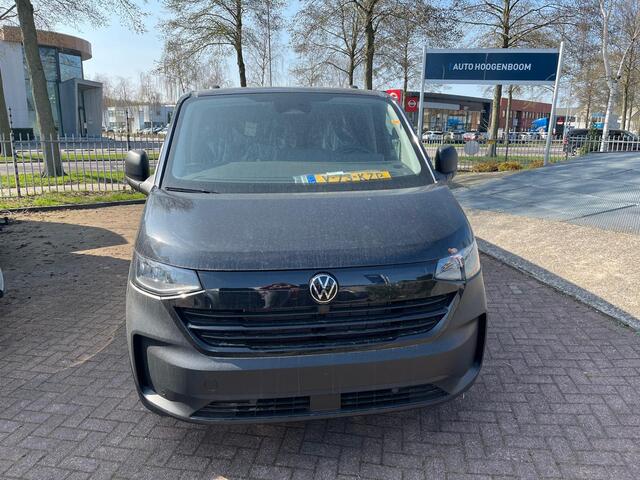 Volkswagen TRANSPORTER Bedrijfswagens Life L2 2.0 TDI EU6 110 pk 81 kW 6 versn. hand | BPM vrij | Bestuurdersassistentiepakket plus | Exterieurpakket met radiatorgrille in carrosseriekleur | Trekhaakvoorbereiding |