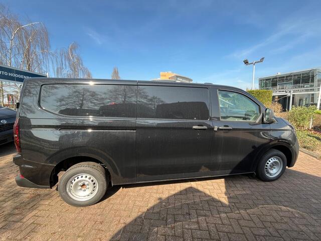 Volkswagen TRANSPORTER Bedrijfswagens Life L2 2.0 TDI EU6 110 pk 81 kW 6 versn. hand | BPM vrij | Bestuurdersassistentiepakket plus | Exterieurpakket met radiatorgrille in carrosseriekleur | Trekhaakvoorbereiding |