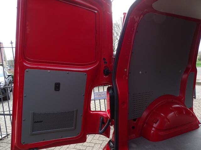 Volkswagen TRANSPORTER 2.0 TDI L1H1 Highl.NAVI LED DAB Bpm VRIJ 1e eig