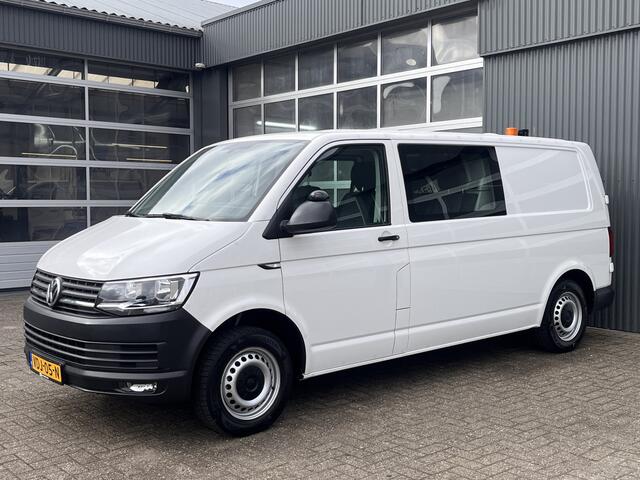 Volkswagen TRANSPORTER 2.0 TDI L2H1 DC Airco Cruise controle Trekhaak 2200kg trekgewicht Telefoonverbinding Kastinrichting Omvormer 5-Persoons Werkverlichting Euro 6