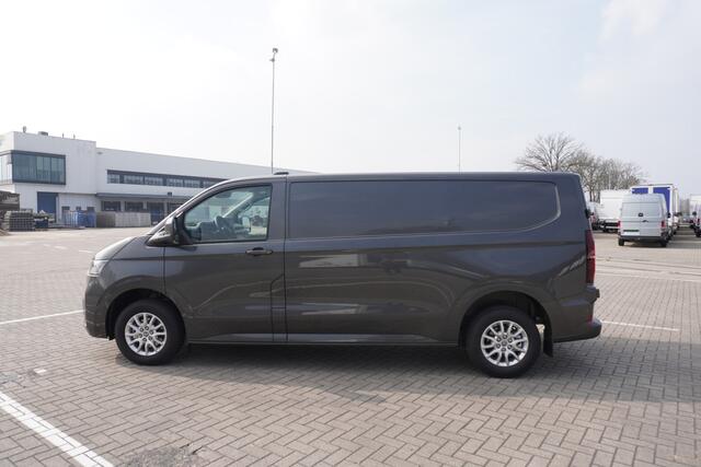 Volkswagen TRANSPORTER 2.0 TDI L2H1 30 Style 2.0 TDI L2H1 30 Style 150 pk, Navigatie, Climatronic, PDV V + A, Achteruitrijcamera