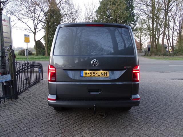 Volkswagen TRANSPORTER 2.0 TDI L2H1 4MOTION LED CAMERA 1e eig