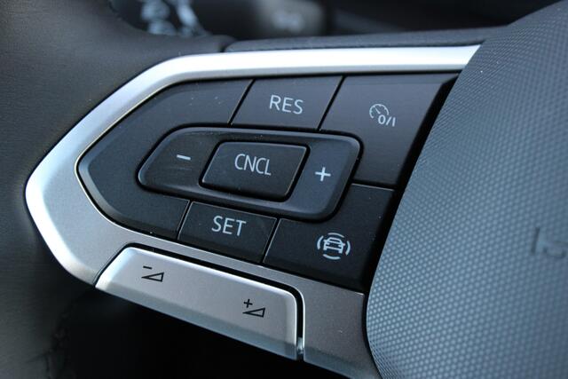 Volkswagen TRANSPORTER 2.0 TDI 150PK L2H1 D.C |CRUISE|APP.CONNECT|CAMERA|PARKEERSENSOREN|