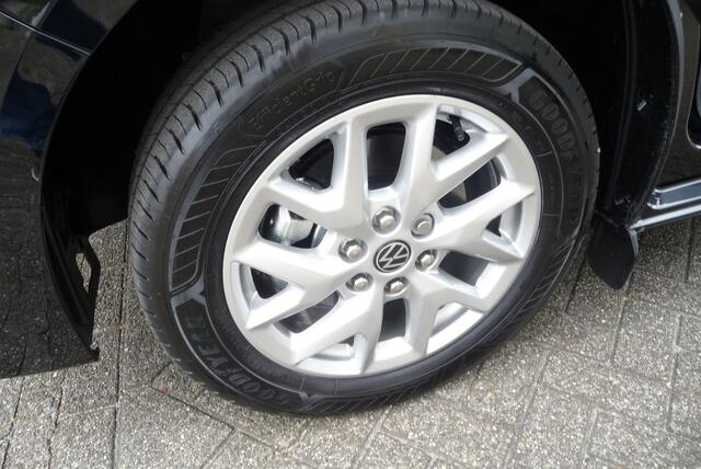 Volkswagen TRANSPORTER 2.0 TDI L2H1 30 Bulli Autm 170 pk BPM Voordeel