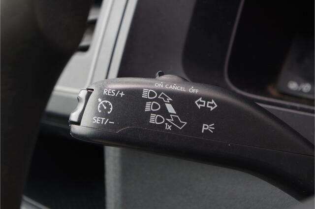 Volkswagen TRANSPORTER 2.0 TDI L2H1 Trendline >102pk/Trekhaak/cruise control/3zit/airco/Bluetooth...