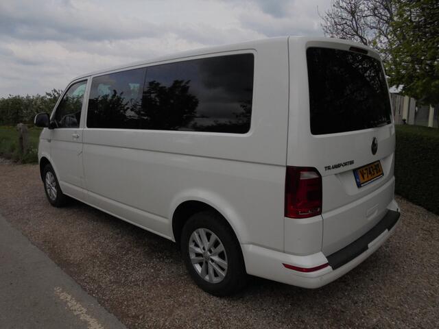 Volkswagen TRANSPORTER 2.0 TDI L2H1 DC Highline Automaat EURO 6 **150 PK**DEALER ONDERHOUDEN**DUBBEL CABINE**