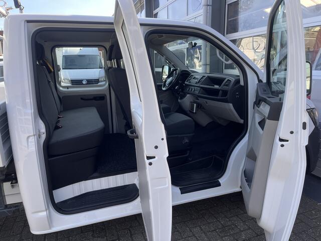 Volkswagen TRANSPORTER 2.0 TDI L2H1 150pk DC Euro 6 Kipper Airco Cruise controle trekhaak 2500kg 1e eigenaar Dealer onderhouden Telefoonverbinding Werkverlichting Kieper P-up Doka Pritsche Ahk 2500kg