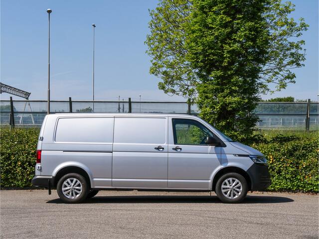 Volkswagen TRANSPORTER 2.0 TDI 150PK L2H1 Automaat Comfortline | LED | TREKHAAK | APPLE CARPLAY |