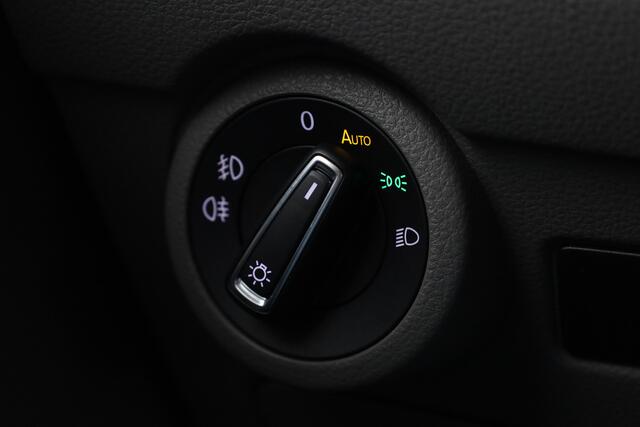 Volkswagen TRANSPORTER 2.0 TDI-150pk Automaat | Dubb.Cab. | BULLI | Leder | 20" LM velgen | Camera | Trekhaak | Verlaagd