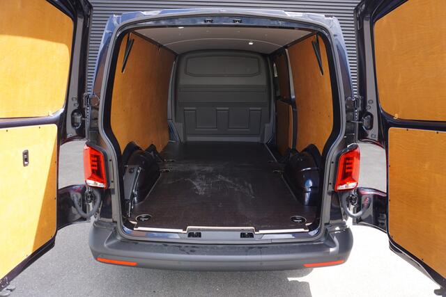 Volkswagen TRANSPORTER 28 | 150 PK | L2H1 | Comfortline | App-Connect | Camera | Cruise-Control