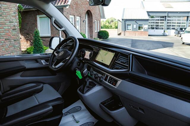 Volkswagen TRANSPORTER T6.1 2.0 TDI 204 PK DSG CARAVELLE L2H1 A-KLEP ACC | LED | Leder | Virtual Cockpit | Privacy glass |