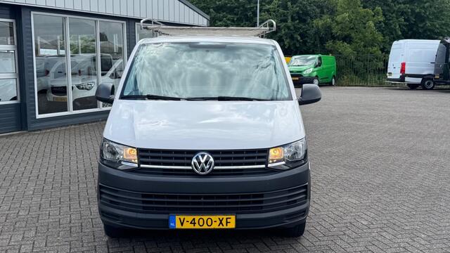 Volkswagen TRANSPORTER 2.0 TDI 110KW 150PK L2H1 EURO 6 AIRCO/ RVS IMPERIAAL/ TREKHAAK/ 100% DEALERONDERHOUDEN