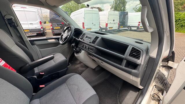 Volkswagen TRANSPORTER 2.0 TDI 110KW 150PK L2H1 EURO 6 AIRCO/ RVS IMPERIAAL/ TREKHAAK/ 100% DEALERONDERHOUDEN