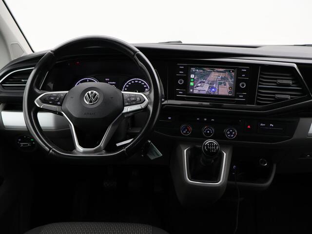Volkswagen TRANSPORTER 2.0 TDI 150 PK L2H1 DUBBEL CABINE + 2500 KG TREKHAAK | APPLE CARPLAY