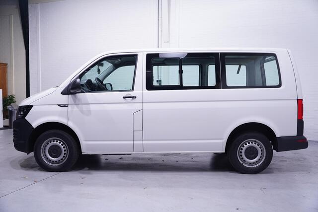 Volkswagen TRANSPORTER 2.0 TDI 150 pk DSG Aut. L1H1 Windowvan Airco, Cruise Control, Trekhaak 2.500 kg, PDC V+A, 3-Zits
