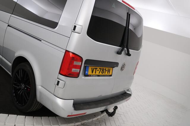 Volkswagen TRANSPORTER 2.0 TDI L2H1 DC Highline Automaat, Volleder, Schuifdak! Panoramadak , Automaat , Elektrische schuifdeuren
